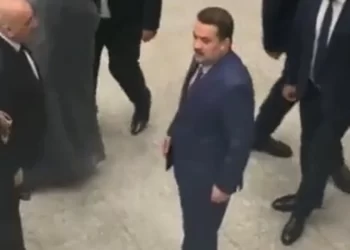 السوداني يصل إلى مبنى البرلمان العراقي