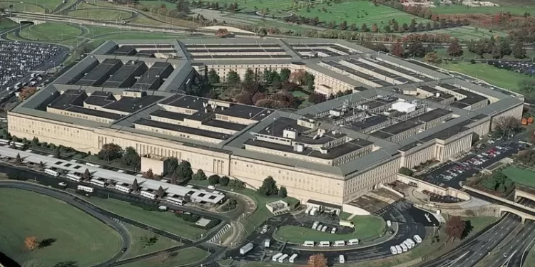 شركة ميتا تدعي ارتباط “الجيش الأمريكي” بحملة دعاية استهدفت بلدانا من بينها (العراق وسوريا والجزائر)