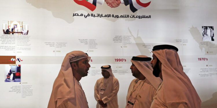 ماذا فعلت السعودية والإمارات بعد “عقد المواجهات” ..؟ (المال يتكلم)