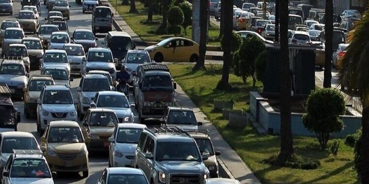 اقتراح من مديرية المرور العامة بتعطيل الدوام ليوم الخميس ببعض الدوائر بدلاً من السبت