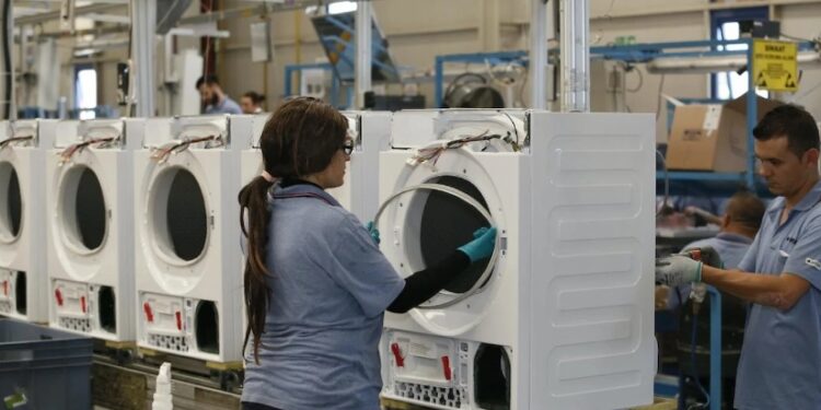 استثمارات ضخمة لشركة تركية مع القاهرة (وسط تحسن العلاقات)