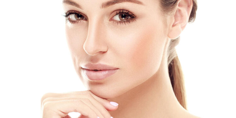 اكتشاف بعض أمراض الجسم من خلال النظر إلى الوجه بدقة