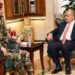 وزير الدفاع يستقبل رئيس أركان البيشمركة والبحث بالتعاون العسكري (ومنع تسلل الارهابيين)