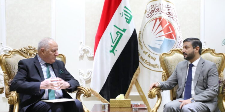 وزير التعليم يستقبل وفدا من لجنة التعليم النيابية