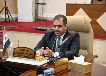 وزير التجارة يعلن عن اطلاق خطة لمراقبة السوق المحلية