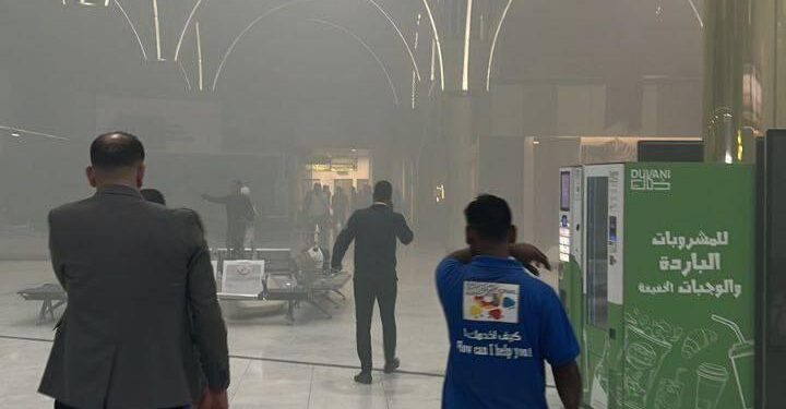 الدفاع المدني .. اخماد الحريق ووجود حالات اختناق جراء حريق صالة المغادرة بمطار بغداد