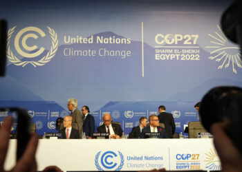 مؤتمر المناخ يبحث (تعويض الفقراء)