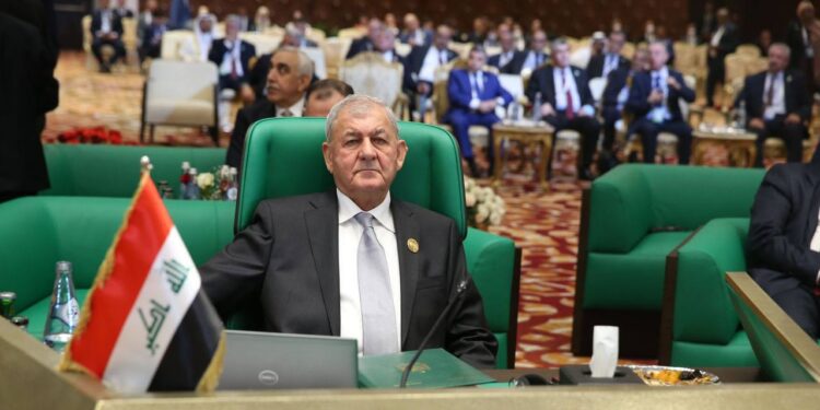 رئيس الجمهورية يصل العاصمة بغداد