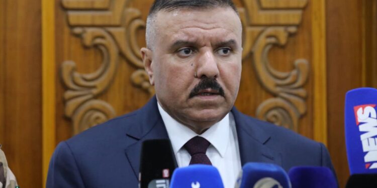 الشمري من ديالى يؤكد على أهمية مكافحة الجريمة المنظمة وقدرة الأجهزة الأمنية على بسط الأمن