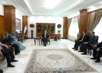 زيدان يستقبل لجنة متابعة قضية الأمانات الضريبية