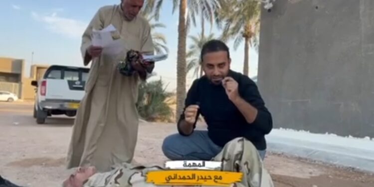 مقطع فيديو ينشره احد الاعلاميين لحالة جندي مصاب بالشلل ويناشد به المسؤوليين وفيديو ثاني يكشف مفاجأة
