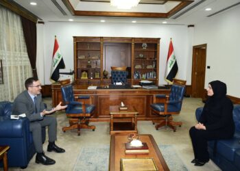وزير المالية تستقبل السفير البريطاني