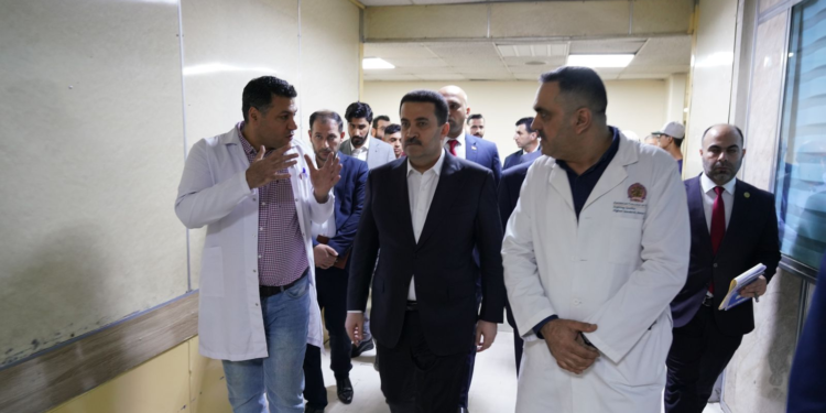 السوداني يوجّه وزارة الصحة بوضع معالجات فورية للمشاكل التي تم تشخيصها في مستشفى الكاظمية