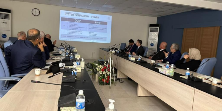 السوداني يوجه الجهات المتخصصة بتسريع إجراءات الإعلان عن مشروع تحلية مياه البحر