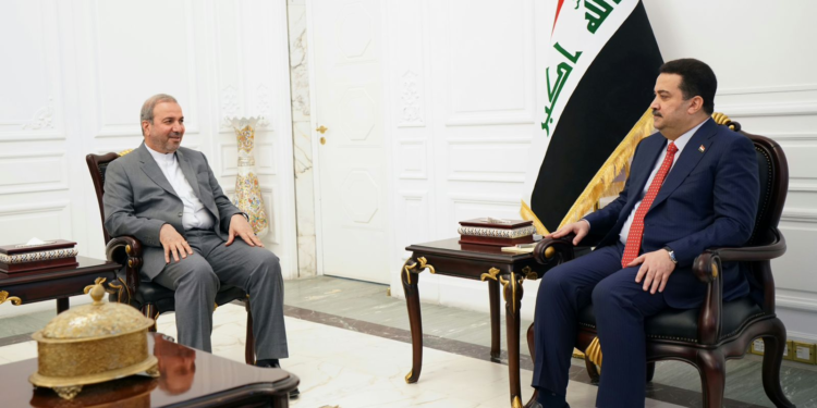 السوداني يستقبل السفير الإيراني لدى العراق