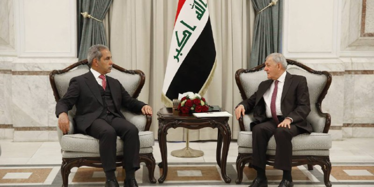 رئيس الجمهورية يستقبل فائق زيدان