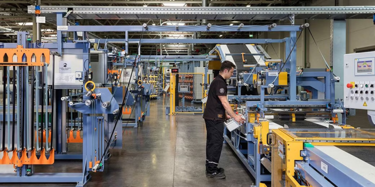 ألمانيا تتجنب “حربًا تجارية” وتدعو للحوار في مواجهة (الحمائية الأمريكية)