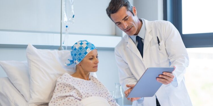 مرضى السرطان يعيشــــون أكثر