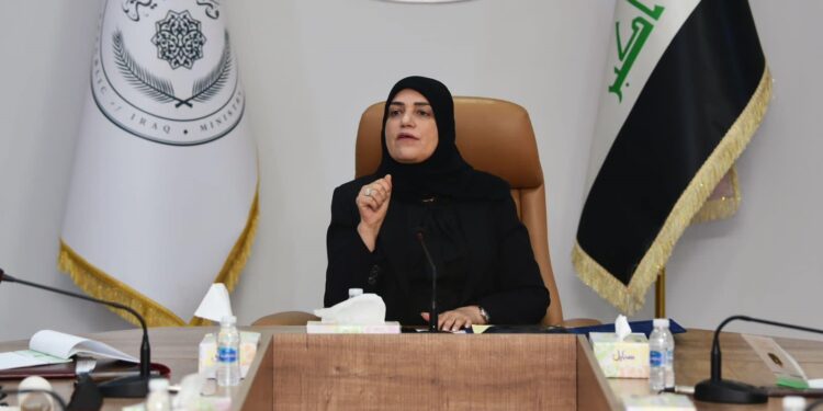 إلغاء كافة قرارات حكومة تصريف الأعمال الخاصة بالمناصب الإدارية في وزارة المالية