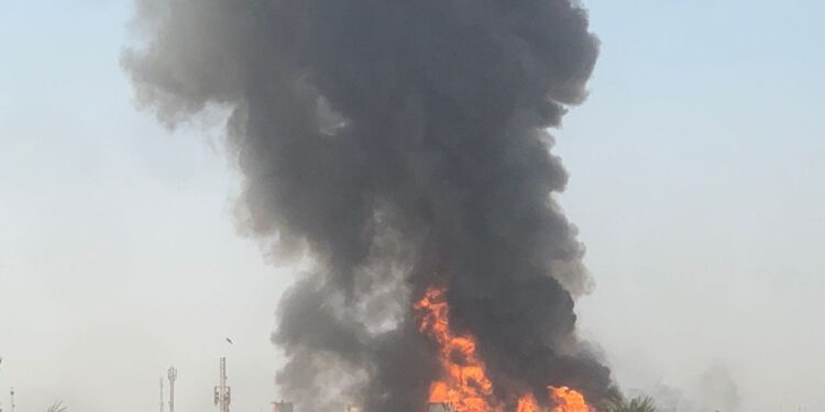 اندلاع حريق كبير بـ”شورجة الوزيرية” في بغداد