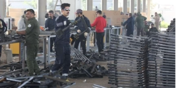 الحشد الشعبي يباشر بانتاج مليون رحلة مدرسية
