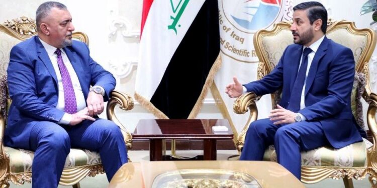 وزير التعليم يوجه دعوة لمجلس الخدمة بشأن “تعيين الخريجين الأوائل”