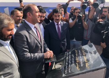 الاعلان عن وضع حجر الأساس لأكبر مدينة صناعية في النجف