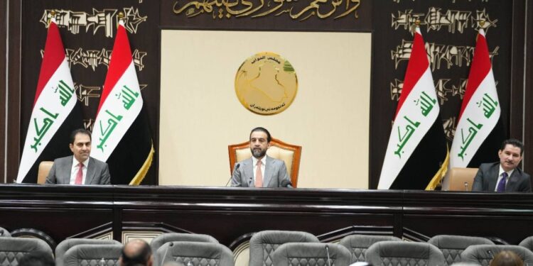 البدء بالقراءة الأولى لمشروع قانون الخدمة المدنية الاتحادي