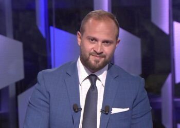 عسكريّو واشنطن “مختلفــــون” عن دبلوماسيّيها