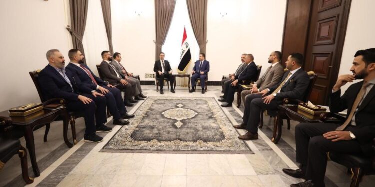 اتفاق بين البرلمان والحكومة على تنسيق العمل للإسراع بإقرار الموازنة والادارة “العلمية للدولة”