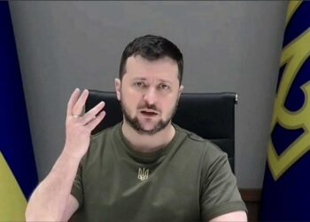زيلينسكي .. حان الوقت لإنهاء الحرب المدمرة