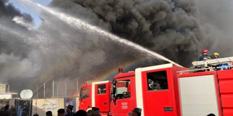 اندلاع حريق في متنزه الزوراء