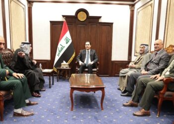 المندلاوي يدعو إلى مراجعة القوانين الصادرة بحق الفيليين