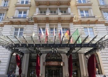 مفاوضات نووي إيران في 2022 .. من التفاؤل إلى “الفشل التام”