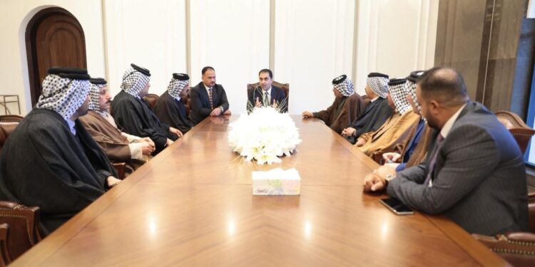 المندلاوي لشيوخ عشائر ذي قار .. سيتم اتخاذ إجراءات حقيقية وجادة لمعالجة شح المياه