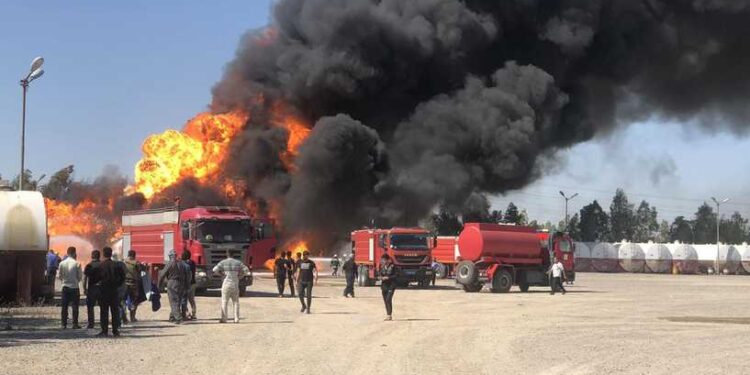 اندلاع حريق في مصفاة نفطية بقضاء مخمور