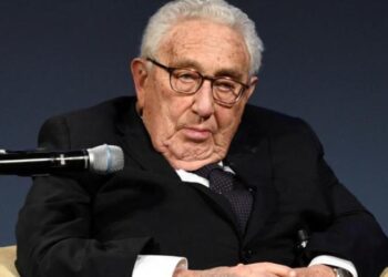 كيسنجر .. الوقت يقترب لــ”إحلال سلام في أوكرانيا”