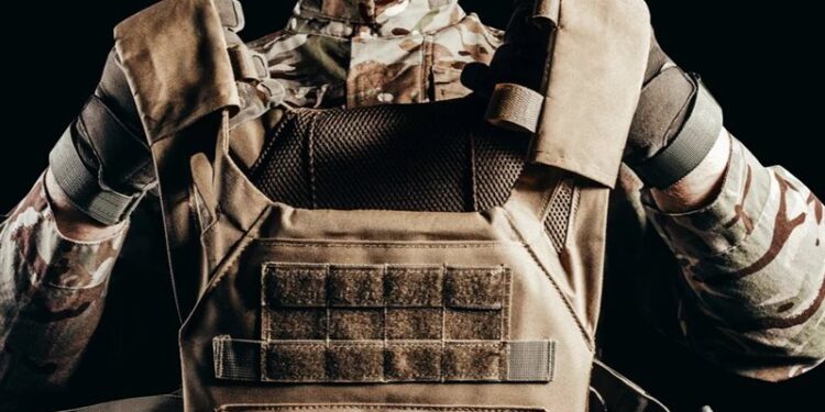 وجبة بيتزا وراء ابتكار السترات المضادة للرصاص