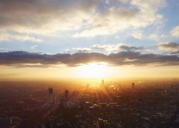 أين يبدأ أول شروق للشمس على الأرض ؟