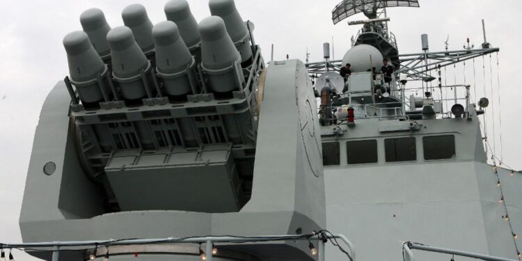 الصين ترسل “قاذفات” إلى منطقة الدفاع التايوانية