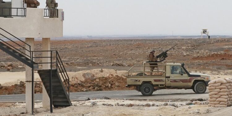 الحكم بالسجــن 20 عاما لسوري و10 أعوام لأردني حاولا تهريب الكبتاغون