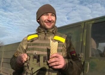 الوجبة الرئيسية.. ســـر تناول جنود أوكرانيا لـ “الهوت دوج” خلال الحرب