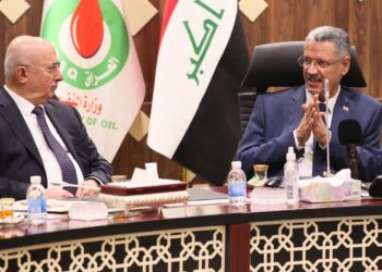 لقاء يجمع (وزير النفط ووفد الإقليم التفاوضي) للبحث في إيجاد حلول واقعية للمسائل العالقة