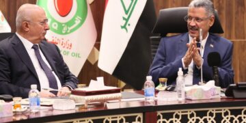 لقاء يجمع (وزير النفط ووفد الإقليم التفاوضي) للبحث في إيجاد حلول واقعية للمسائل العالقة