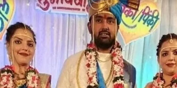 هندي يتزوج شقيقتين في وقت واحد