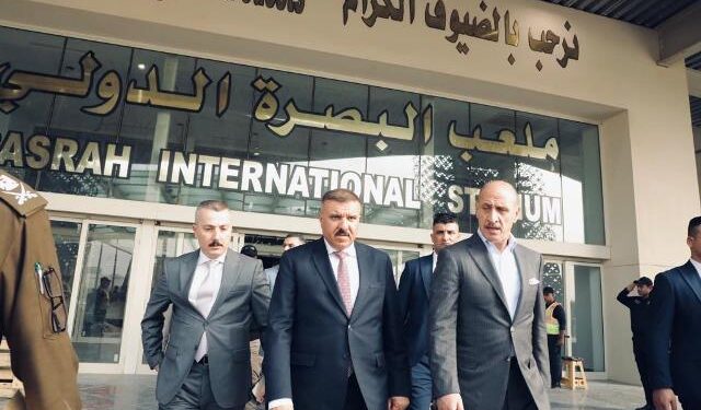 وزير الداخلية يتابع الاستعدادات الجارية لإنجاح بطولة خليجي 25