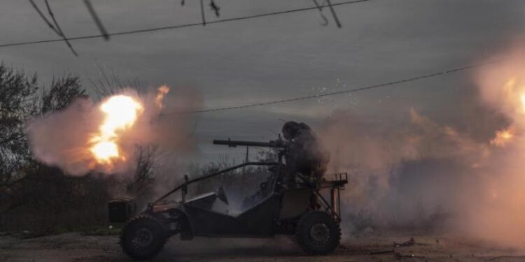 أوكرانيا تستهدف قاعدتين عسكريتين في روسيا
