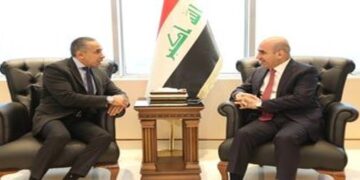 وزير الاعمار يبحث مع مسؤول مصري تعزيز دور شركات بلاده في تنفيذ مشاريع الاسكان والبنى التحتية