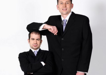 قصــار القامــة يميلون إلى “الصفات العدوانية والأنانية”