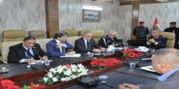 مدير المرور يبحث مع وفد ألماني “توسعة نظام تسجيل المركبات”